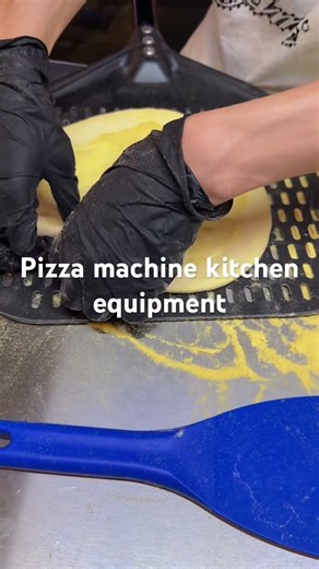 Pizza machine kitchen equipment