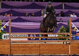 Showjumper wins Cuddy working hunter championship at HOYS *VIDEO* - Horse & Hound