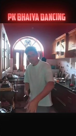 PK Bhaiya Dancing 🤣🌟 #prashantkirad #class10 #shorts