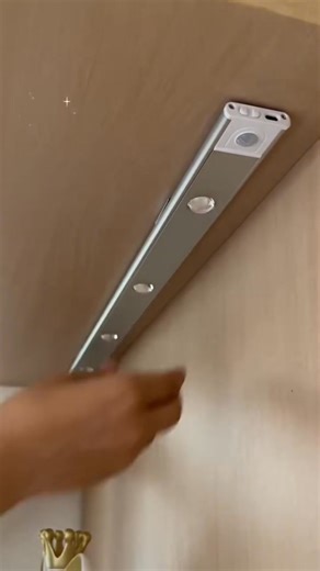 Discover More Modern Kitchen Lighting Ideas Using Under-Cabinet LED Read more info. | Daily Tonic