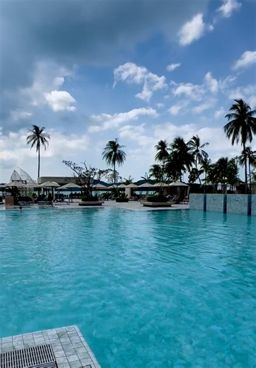 Soft luxury, tropical calm, and sunset magic @Pelangi Beach Resort & Spa #travel #malaysia #langkawi #luxury #resort