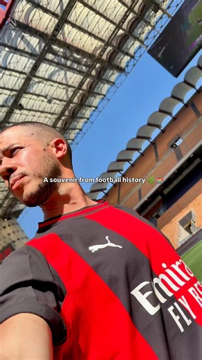 Souvenir da San Siro 🏟️⚽️🔥🌿😍 #sansiro #football #collection #collectibles