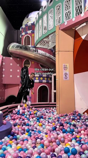 Efficient Ball Pit Cleaning with Our Innovative Machine