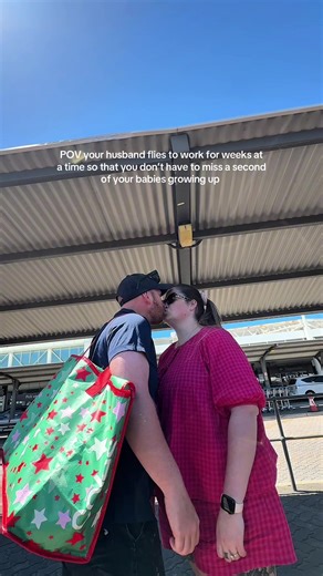 Thankyou will never be enough for the amount of nights this man has to sleep away from his own home without his family ✈️ #fifo #fifofamily #fifolife