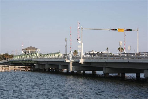 Mechanical and Electrical Failures Force Mathers Bridge to Halt Boating Traffic; No Timeline for Repairs - Space Coast Daily