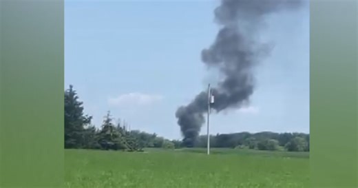 2 dead after plane crash near EAA Airventure in Oshkosh