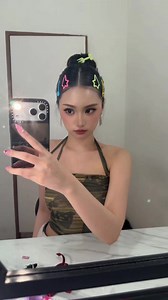 Y2K baddie outfit ideas: 2026 Y2K baddie moment looks