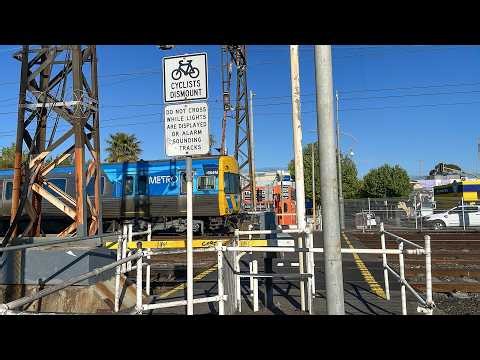 Beach Street, Frankston, VIC | Metro Pedestrian Crossing