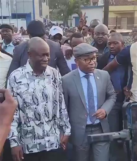 🛑Augustin Kabuya et Deo Bizibu au siège du parti UDPS. #RDC #UDPS | InfosPlus RDC