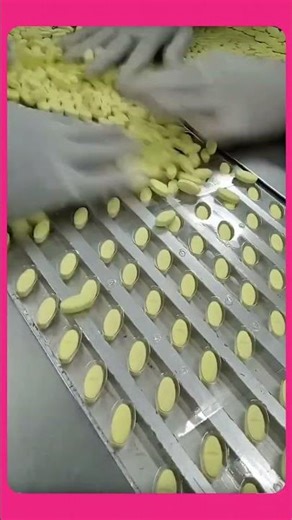 This is how tablets are efficiently inserted and sorted during the factory production process.