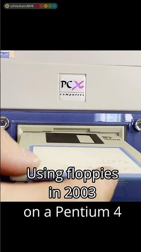 Floppy drives in 2003 #retrocomputer #pc #windowsxp