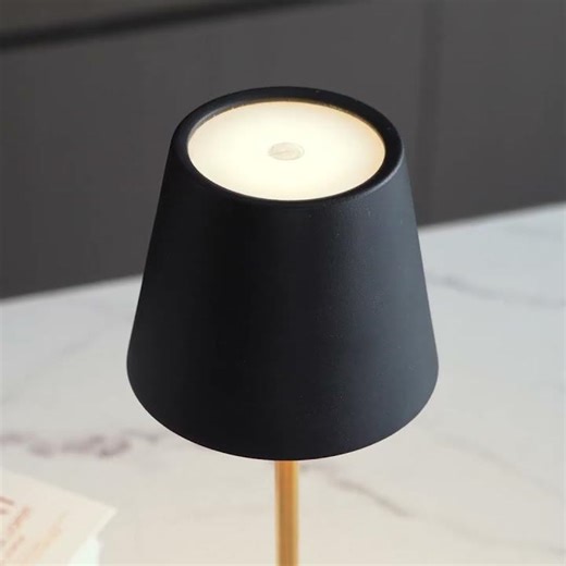 Lirio Mini Marble Table Lamp – Timeless Elegance in a Compact Design