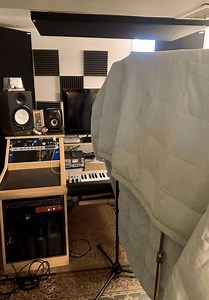 Acoustic Treatment For Vocals: Complete Guide - Home Studio Expert