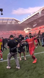 Mohamed Salah took a selfie with fans after scoring in Liverpool’s 5-1 demolition of Tottenham 🔥 | Flair Magazine