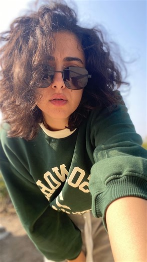 ‎N E G A R | نگار‎ on Instagram‎: "شمام سرلوحه ی زندگیتون قرار بدین🙂🤌🏼 . . . #موود #مود #ترند #فرفری #ریلز_اینستاگرام #تکست_مود #تکست_ #هپلی"‎