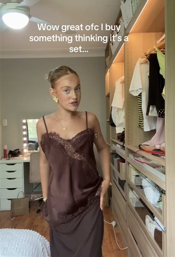 Maxi Skirt Outfit Ideas for Every Occasion