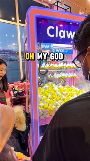 Claw Master on Instagram: "The swing technique is broken 🤯 #clawmachine #clawmachinewins #clawmaster_30 #clawmaster #clawandkitty #clawmachinehack #hack #toronto #scarborough #richmondhill #markham #plushies #arcade #arcadewins #arcadehacks #ontario #canada #clawmachinesg #clawmachinemalaysia #clawmachineph #timezone #round1 #japan #cranegames"