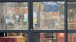 2 killed in shooting inside Oregon supermarket