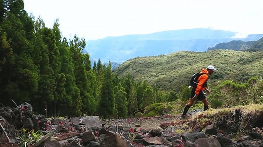La Montagne dans le Sang (complet)