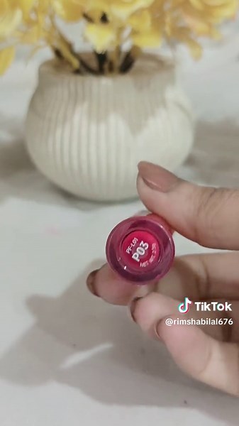Shiny Pink Flash Lip Gloss Review