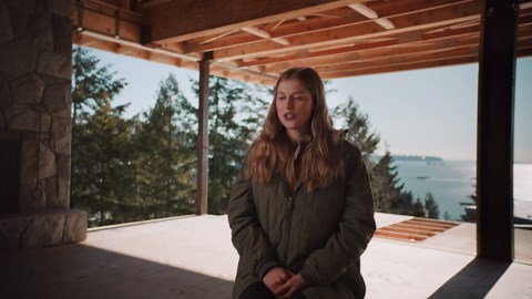 Go inside Jenna Phipps' ambitions renovation of abandoned home