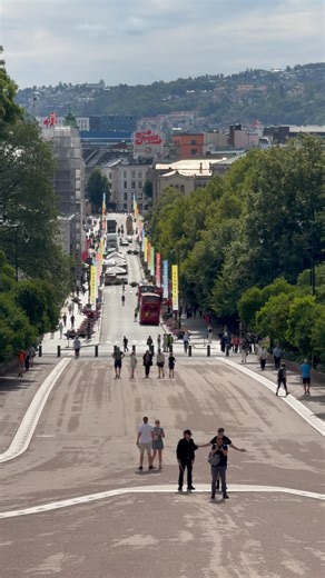 View from the Royal Palace! @detnorskekongehus 😍 #oslo #visitoslo | Visit Oslo