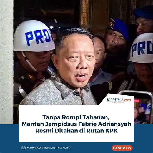 Mantan Jaksa Agung Muda Tindak Pidana Khusus (Jampidsus) Febrie Adriansyah keluar dari Gedung Kejaksaan Agung (Kejagung), Jakarta Selatan, Jumat (24/7/2026) malam. Febrie keluar dari Gedung Utama Kejaksaan Agung sekitar pukul 23.00 WIB. Mobil yang membawa Febrie itu bertuliskan Jaksa Agung Muda Bidang Pidana Khusus, berwarna hijau dengan terali besi warna hitam di jendelanya. Dalam keterangannya kepada awak media Febri merasa dirinya dikriminalisasi karena barang bukti yang ada menurutnya tidak 