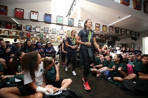 13K views · 459 reactions | It was a full house in Auckland as our Black Ferns Sevens arrived at the fifth stop of the #SevenCitiesSevenDays tour, where they spoke to aspiring female rugby players to #GrowTheGame. | NZ Sevens | Facebook