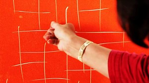 How to Do Sgraffito Painting aka Scratching