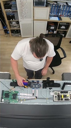 Das Geheimnis hinter dem „Toten“ Hisense TV... (Nur 1,85€!)