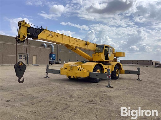 Grove RT740 Rough Terrain Crane | Construction