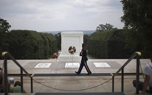 How a WWI soldier was chosen for the first official ‘tomb of the unknown’ at Arlington