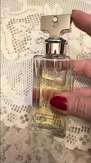 Calvin Kleins Eternity Perfume Smells SO Pretty!! Calvin Klein Eternity Eau de Parfum – Floral Women