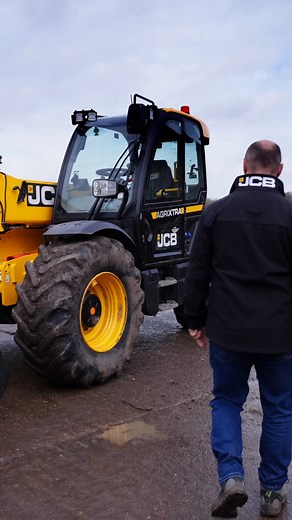 JCB Agriculture on Instagram: "The best of both worlds. Hear how DualTech VT on the #JCB Loadall improves work on West Hall Farm."