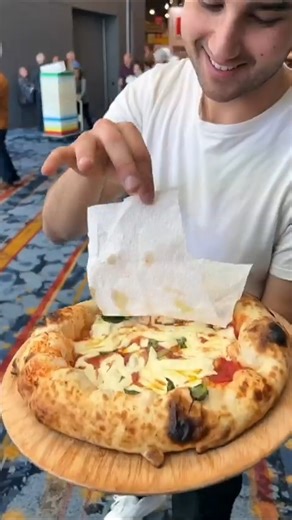 When Italians test American pizza 😅 🍕 Want to learn how to master the art of Neapolitan pizza at home or in your restaurant? Join my Pizza Masterclass here: https://master-class.pizza/ I'm sure you'll love it! See you inside 😉 | Maestro Vito iacopelli