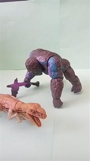 The great apes fighting kaiju #funny #kong #godzilla #dinosaur #kaiju ‪@BluntBrothersProductions‬