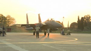 There's no down time for our 492nd Fighter Squadron during exercise #INIOHOS16 in Greece. Check out this quick clip of #Liberty crew chiefs marshalling the jets out for another day of hard work! #AirPower #WeAreLiberty | RAF Lakenheath