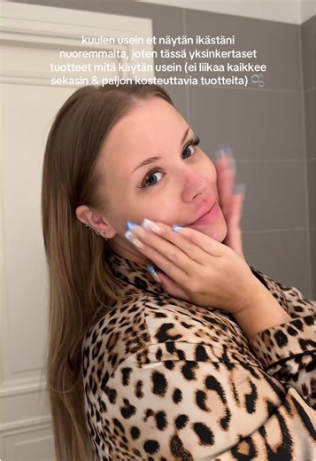 Skincare Routine for a Youthful Glow at Any Age