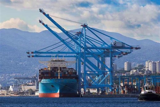 Maersk reports strong Q3 2025 results - FreshFruitPortal.com