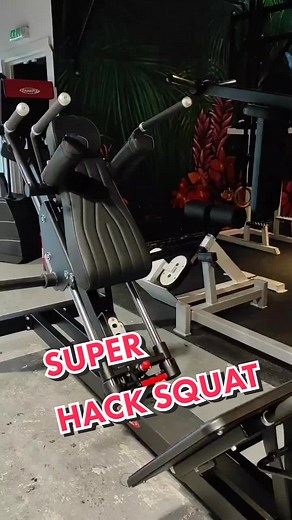 Panatta Super Hack Squat Machine: The Ultimate Fitness Tool!