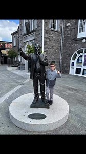 Johnny today at joe Dolan statue in Mullingar | Joycemusic