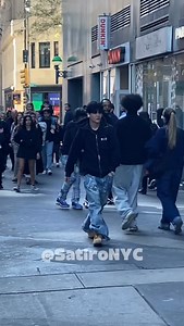 173K views · 3K reactions | Insane, crazy police chase fight, and get away all happening at the same time outside my Dunkin’ Donuts unfortunately I couldn’t get coffee because of all the shenanigans | Satiro NYC | Facebook