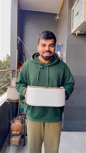 Gaurav nai mummy ko di mini washing machine #gauravaroravlogs #youtubeshorts #shorts