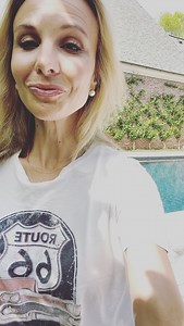 Elisabeth Hasselbeck on Instagram: "Backyarding."