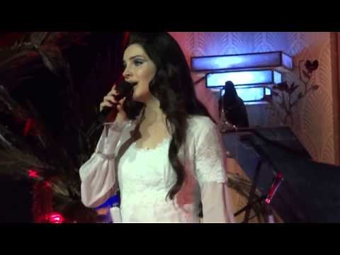 Lana Del Rey - Paradise World Tour 2013