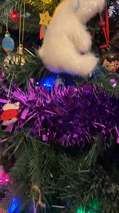 My funky Christmas tree! If you see any bright, cute and kitsch decorations please let me know. I need more 🎅🏻 my husband says no, but we’re ignoring him. | Yellow Bee - Sugar Art by Vicky Teather