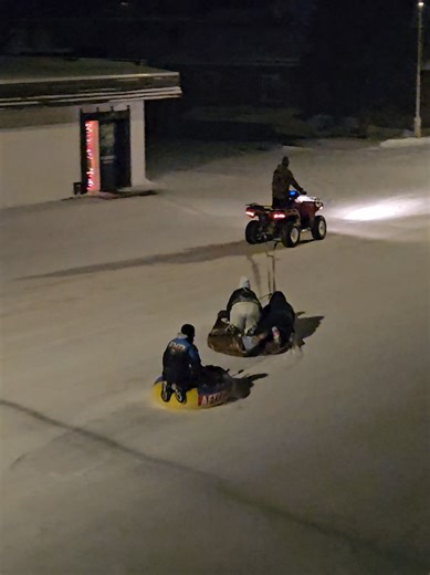 UP living at it's finest...I love our town 😍❄️🙌 #wanderingmichigan #puremichigan #winterwonderland #yooperlife #ewen @Pure Michigan @The Upper Peninsula @joshandjase