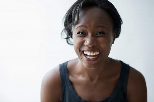 Why People Get The Giggles Even When Something Isn't Funny - Urbo