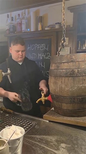 Tapping a traditional wooden keg. Credit to the rightful owner. | Katalin Hatos | Facebook