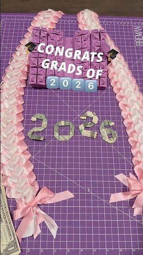 Origami 2026 in Dollar Bills 💸🎓 #diy #graduation #craft #homemadecreations #gradgift #classof2026